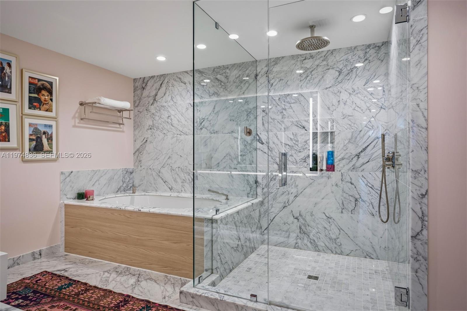 Onda Residences - Residential