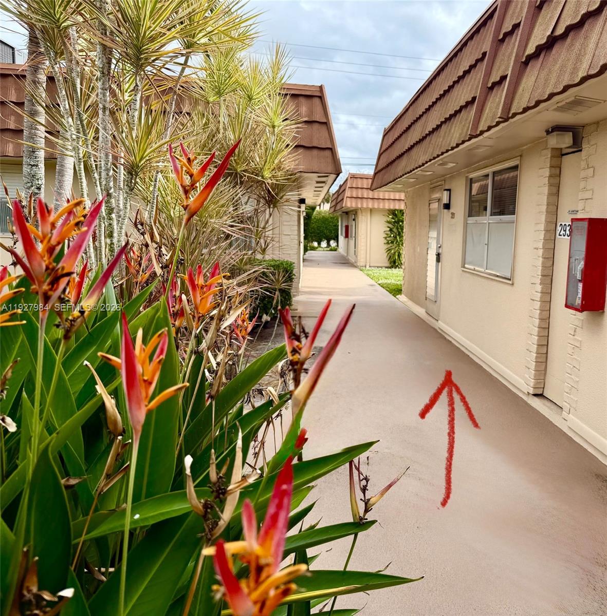 CORNER ONE STORY VILLA, 55+ COMMUNITY , CLOSE TO MAIN CLUB HOUSE; IMPACT WINDOWS, ALL TILED, NEW APPLIANCES, GRANITE COUNTER TOPS AND BACKSPLASH IN KITCHEN, FEW YEARS OLD CENTRAL AIR CONDITIONING, GLASS ENCLOSED PATIO WITH WALL AIR CONDITIONIG, RESORT STYLE AMENITIES: CLUB HOUSE, GOLF, TENNIS COURTS ,FITNESS CENTER, PICKLEBALL, THEATER, INDOOR AND OUTDOOR POOLS, CAFES, BILLIARDS, COURTESY BUS SERVICE, SHOWS, MOVIES AND CLUB ACTIVITIES, FEW MINUTES TO DELRAY DOWNTOWN, 5 MILES TO BEACH. 650 MINIMUM CREDIT SCORE, $2,000 CAPITAL CONTRIBUTION /PROCESSING FEE TO KINGS POINT WITH SUBMISSION OF APPLICATION