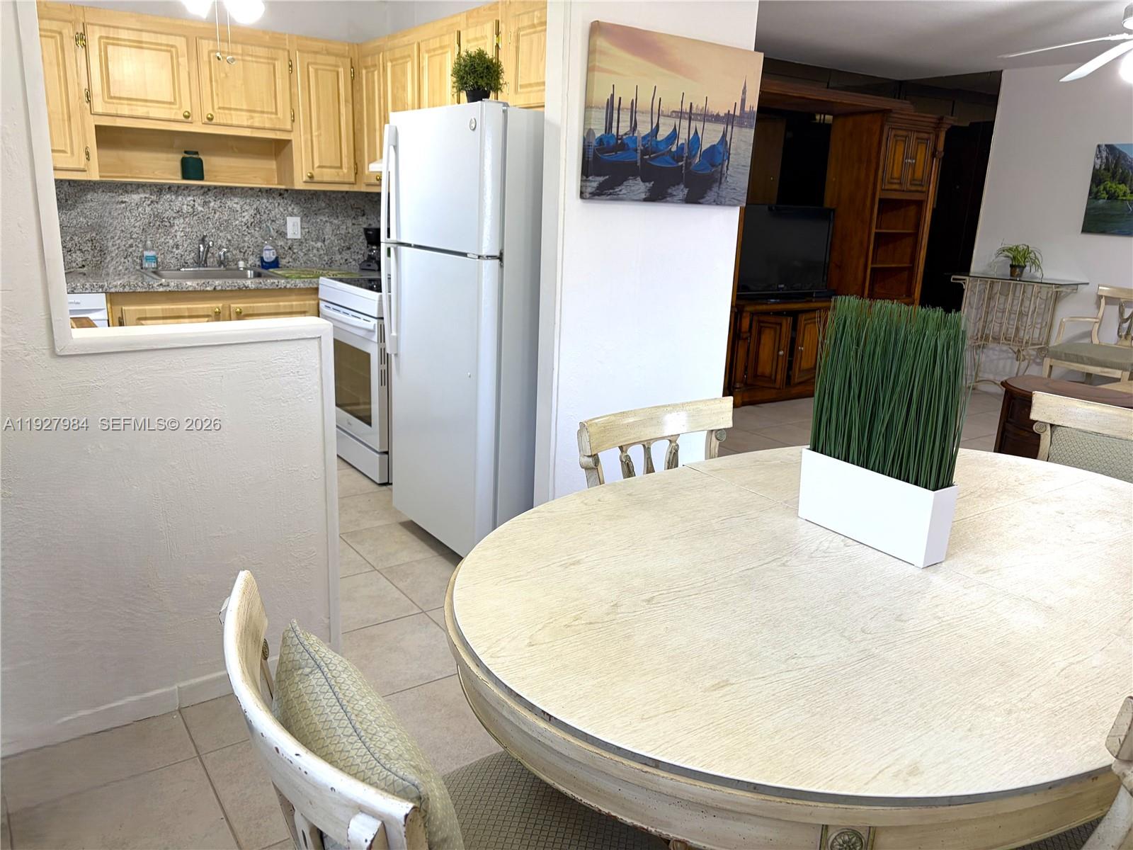 KINGS POINT SEVILLE CONDO - Residential