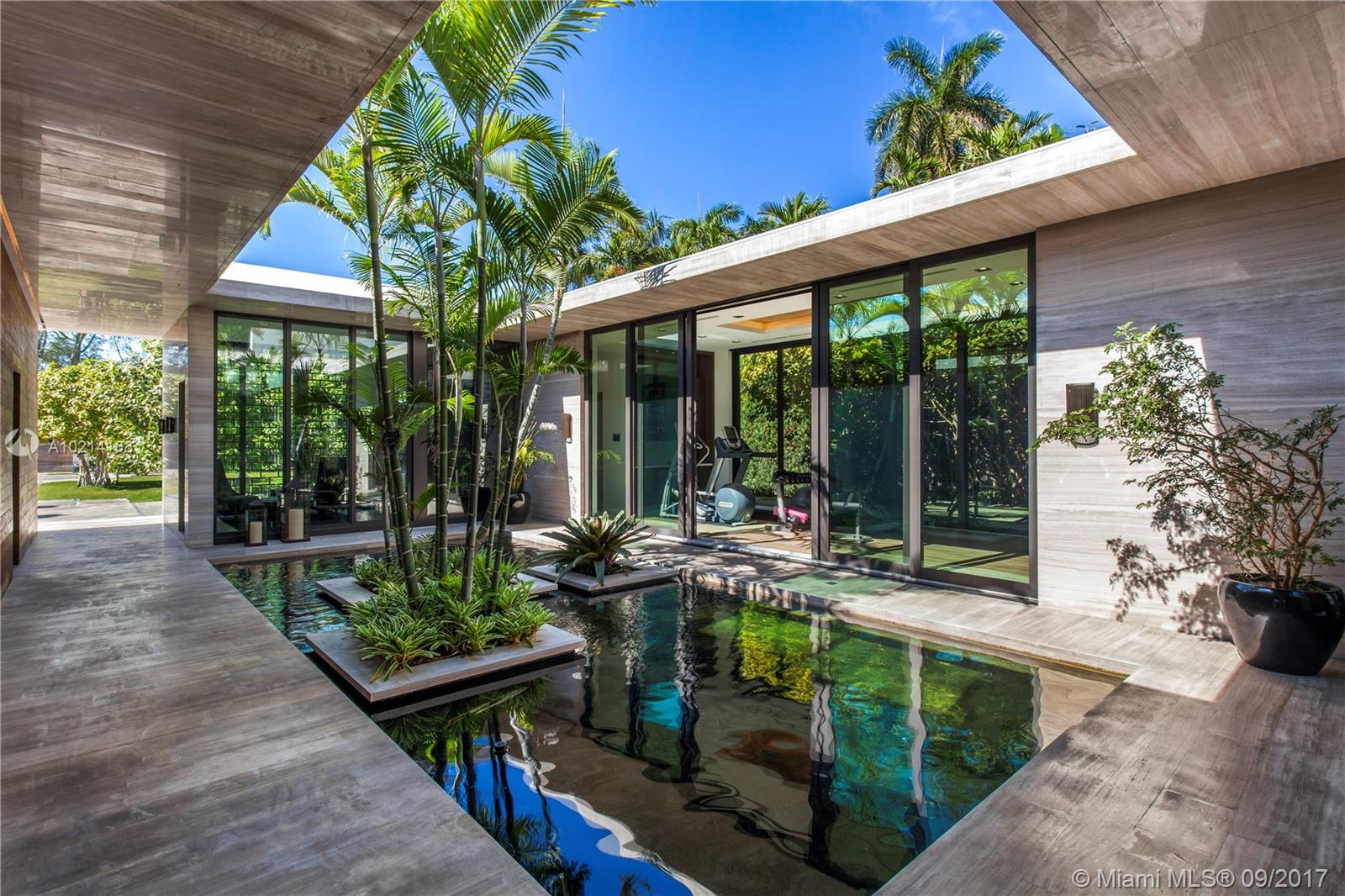 Flamingo Bay 01 - Residential