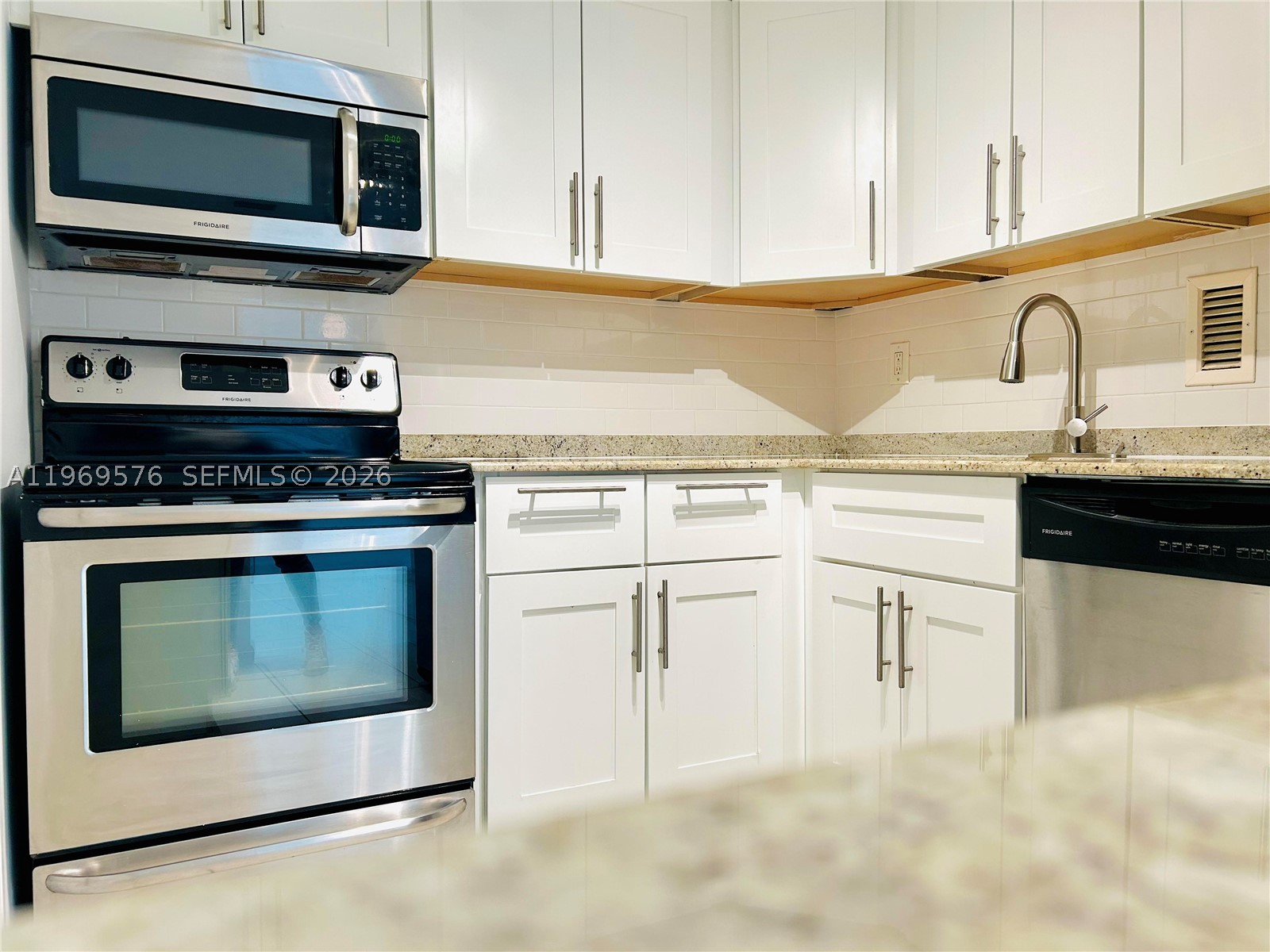 KENNEDY HOUSE CONDO - Residential