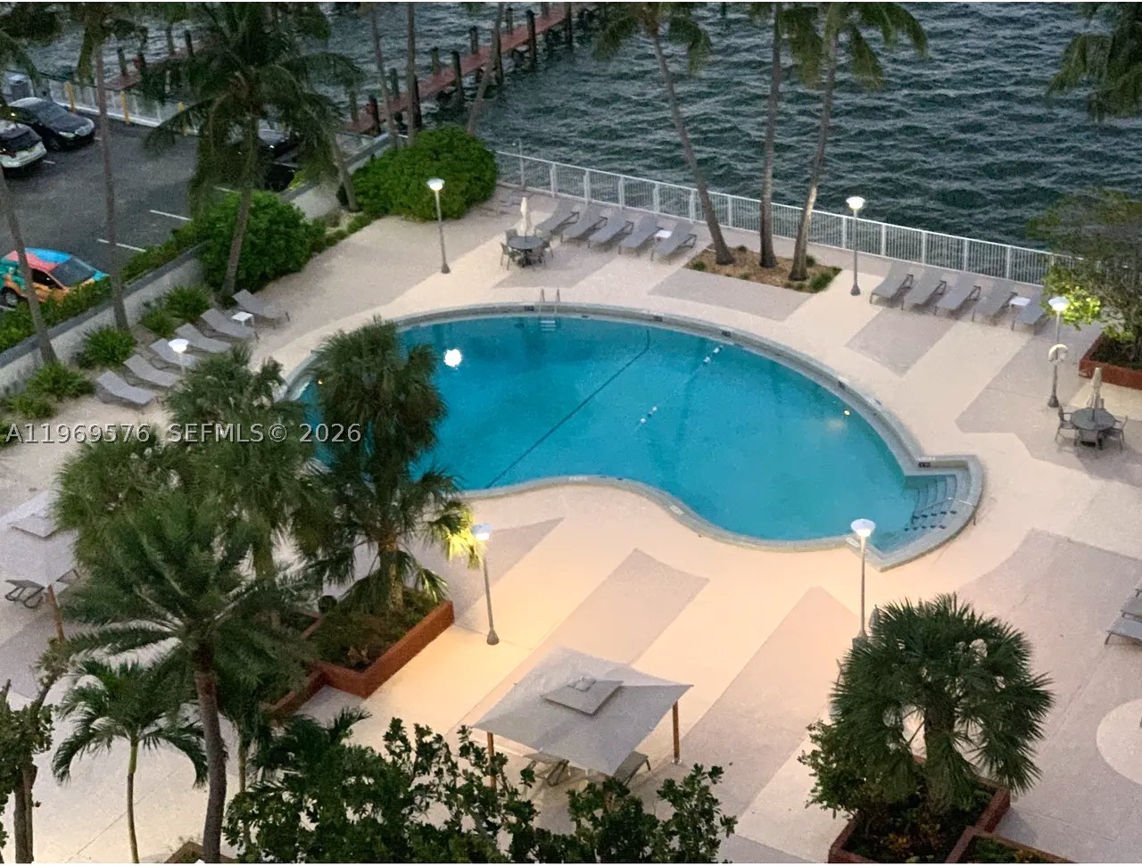 KENNEDY HOUSE CONDO - Residential