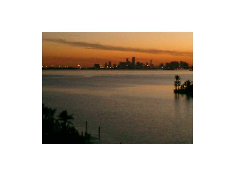 ISLAND PLACE AT NORTH BAY - Residential Lease
