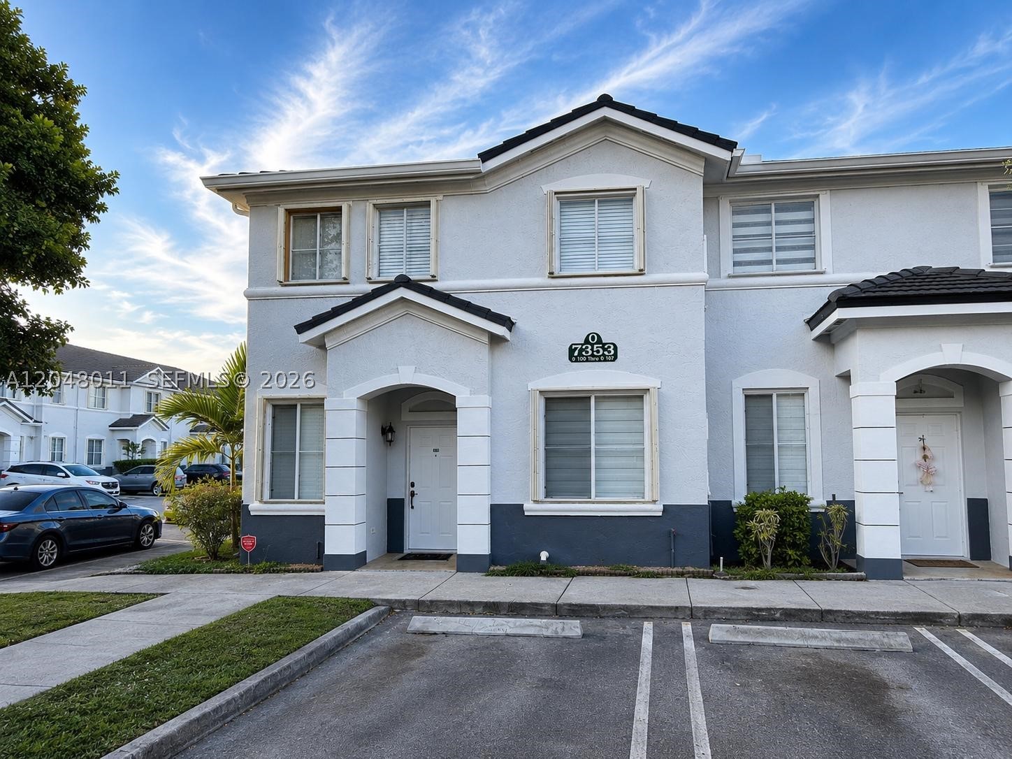 SHOMA VILLAS II AT COUNTR - Residential
