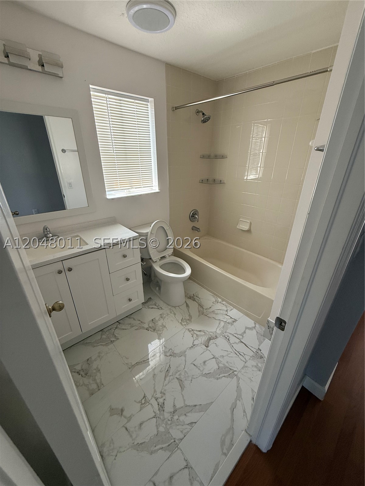 SHOMA VILLAS II AT COUNTR - Residential