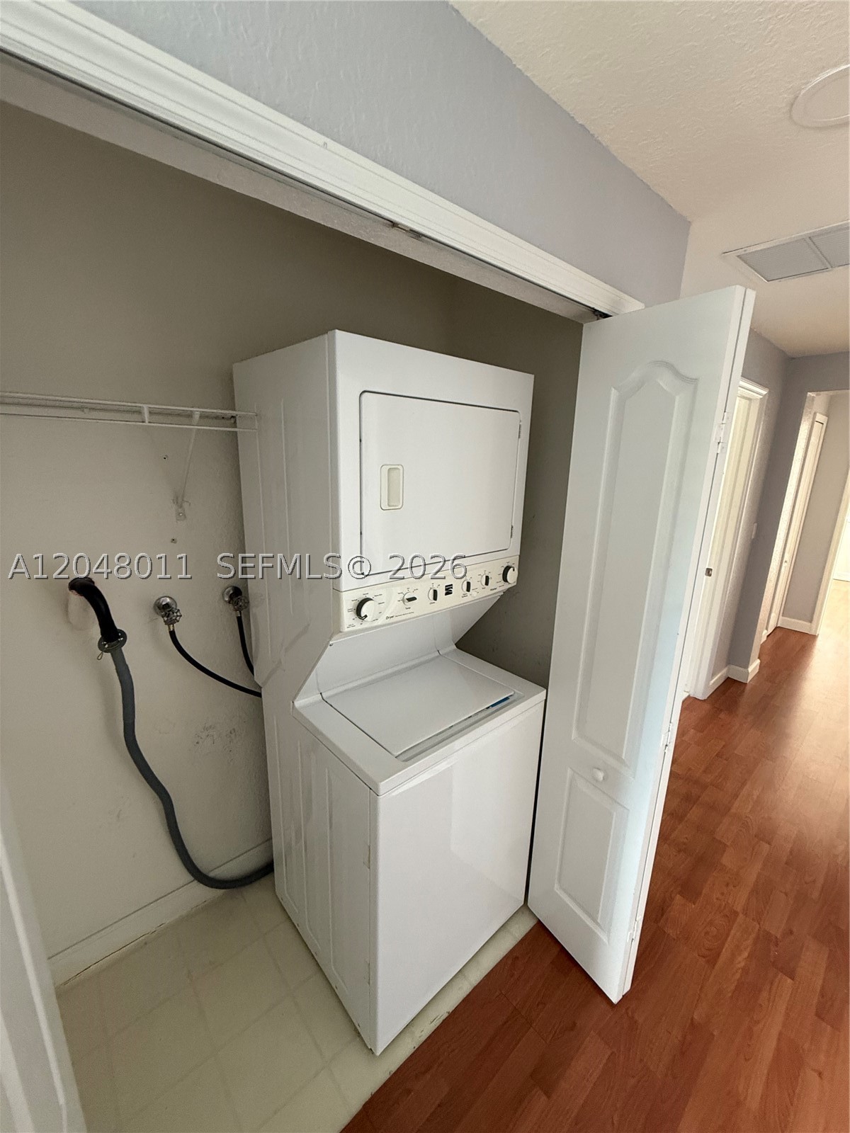 SHOMA VILLAS II AT COUNTR - Residential