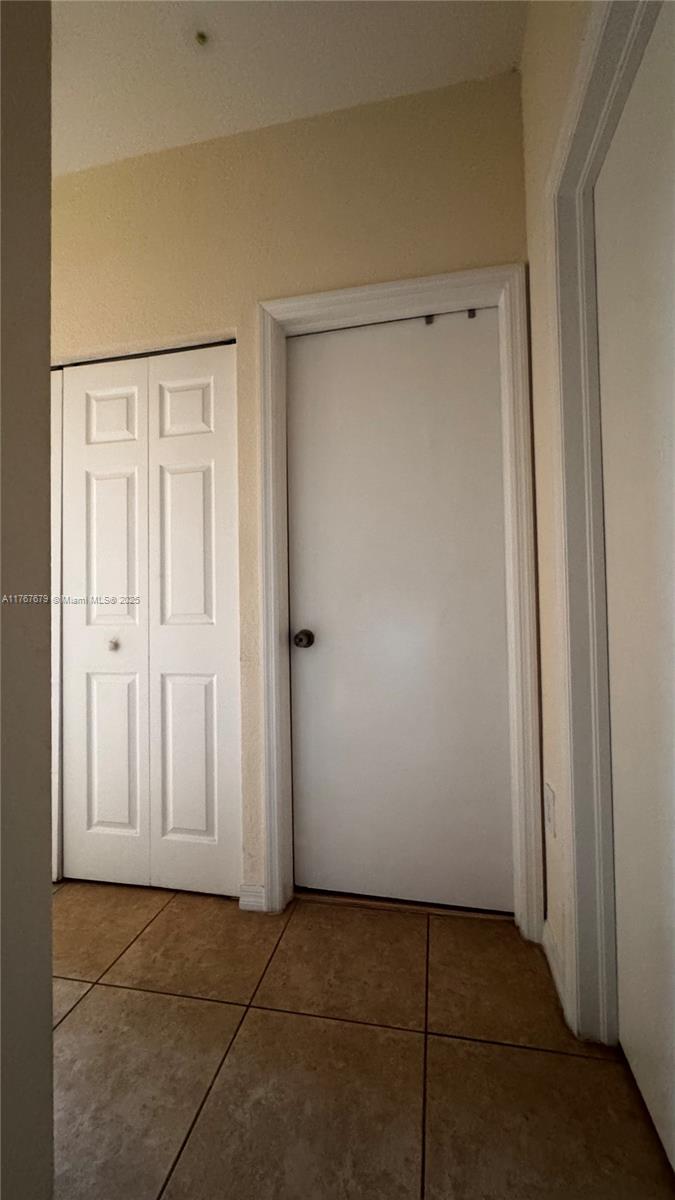 PEMBROKE CAY CONDO - Residential