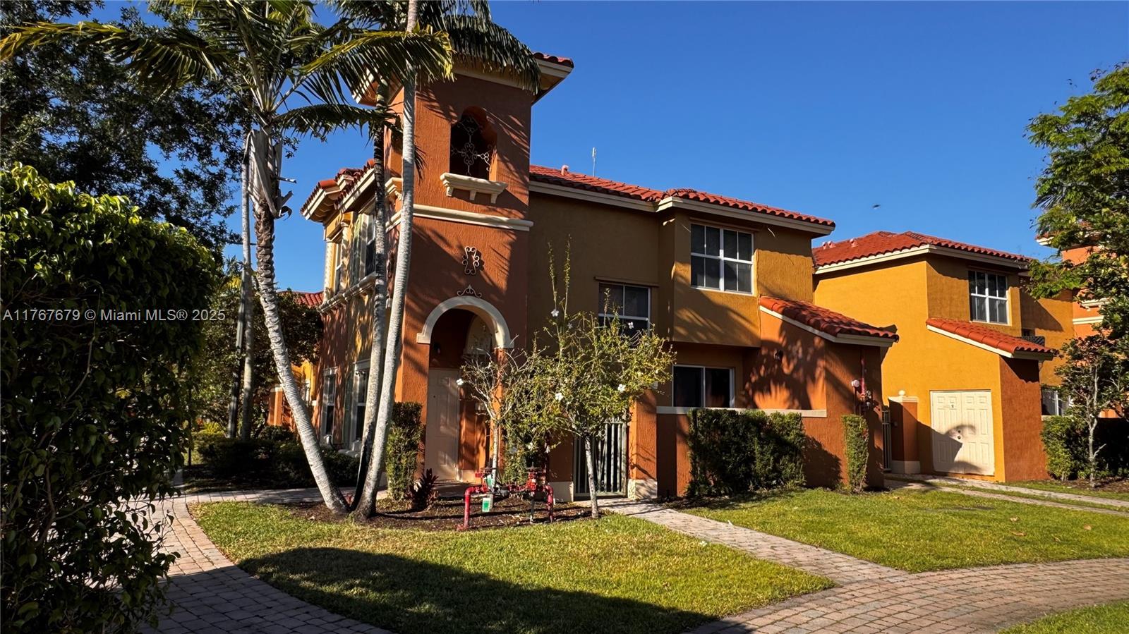 PEMBROKE CAY CONDO - Residential