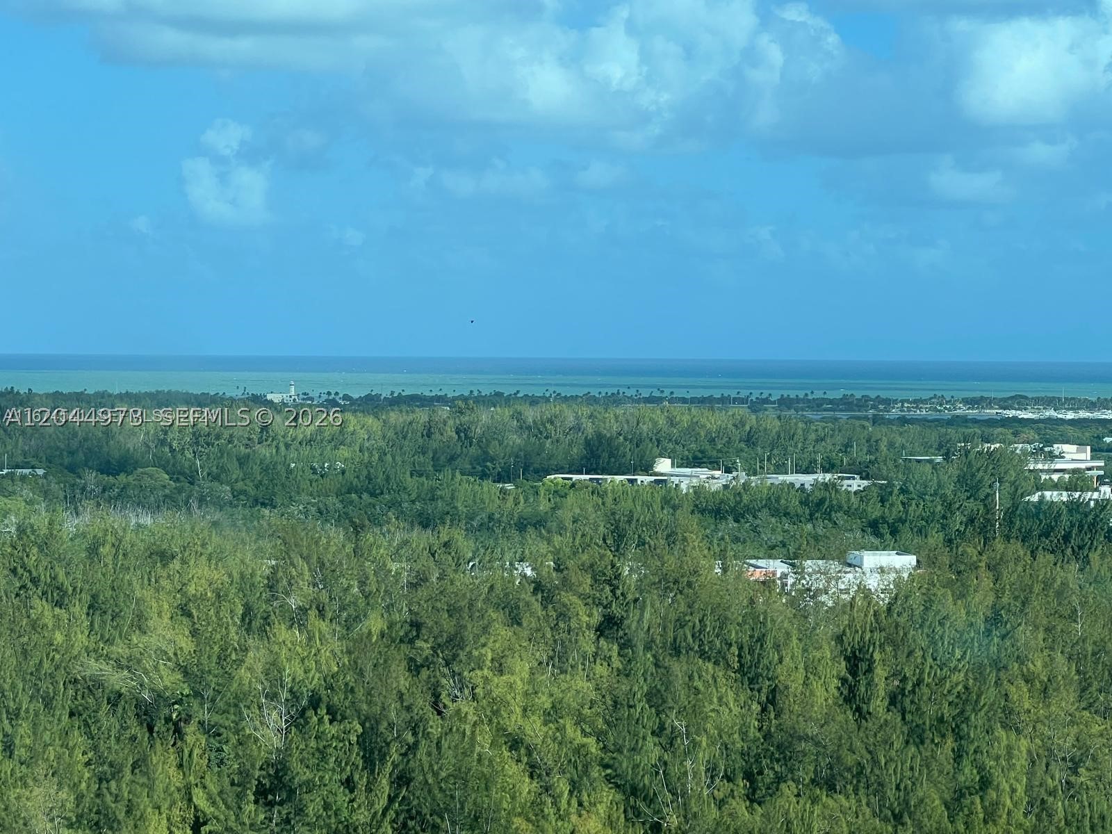 THE OAKS I CONDO - Residential Lease