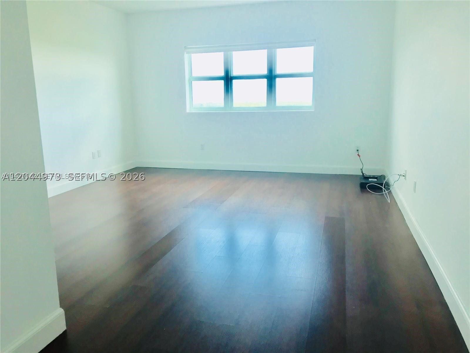 THE OAKS I CONDO - Residential Lease