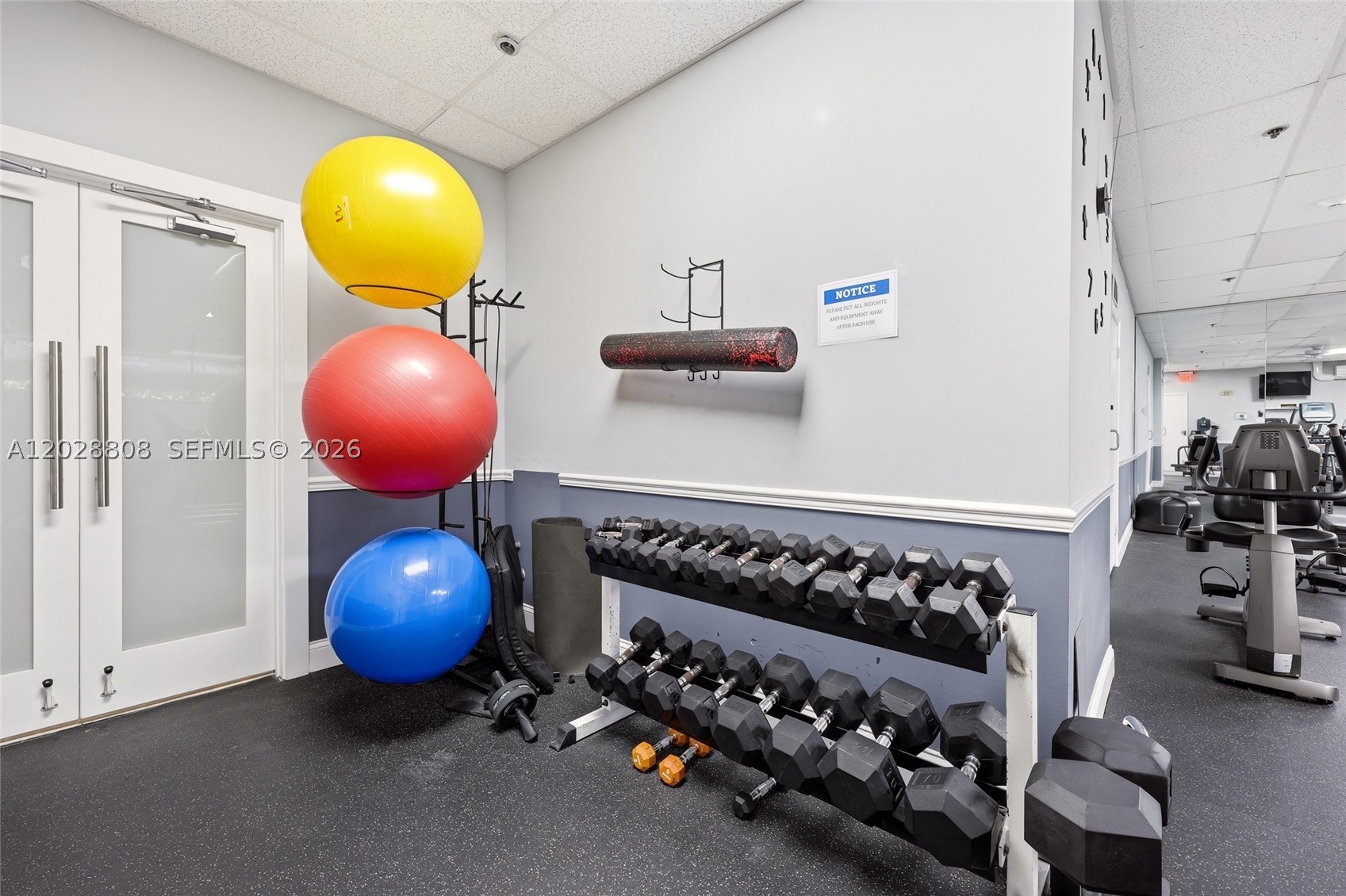 EASTPOINTE CONDO - Residential