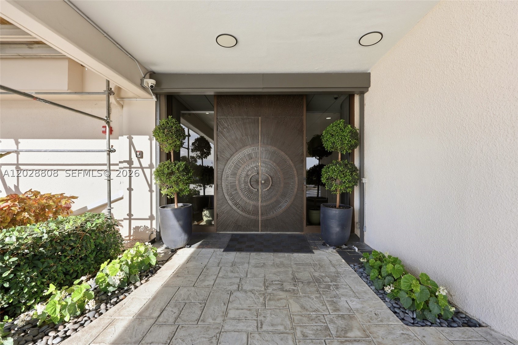 EASTPOINTE CONDO - Residential