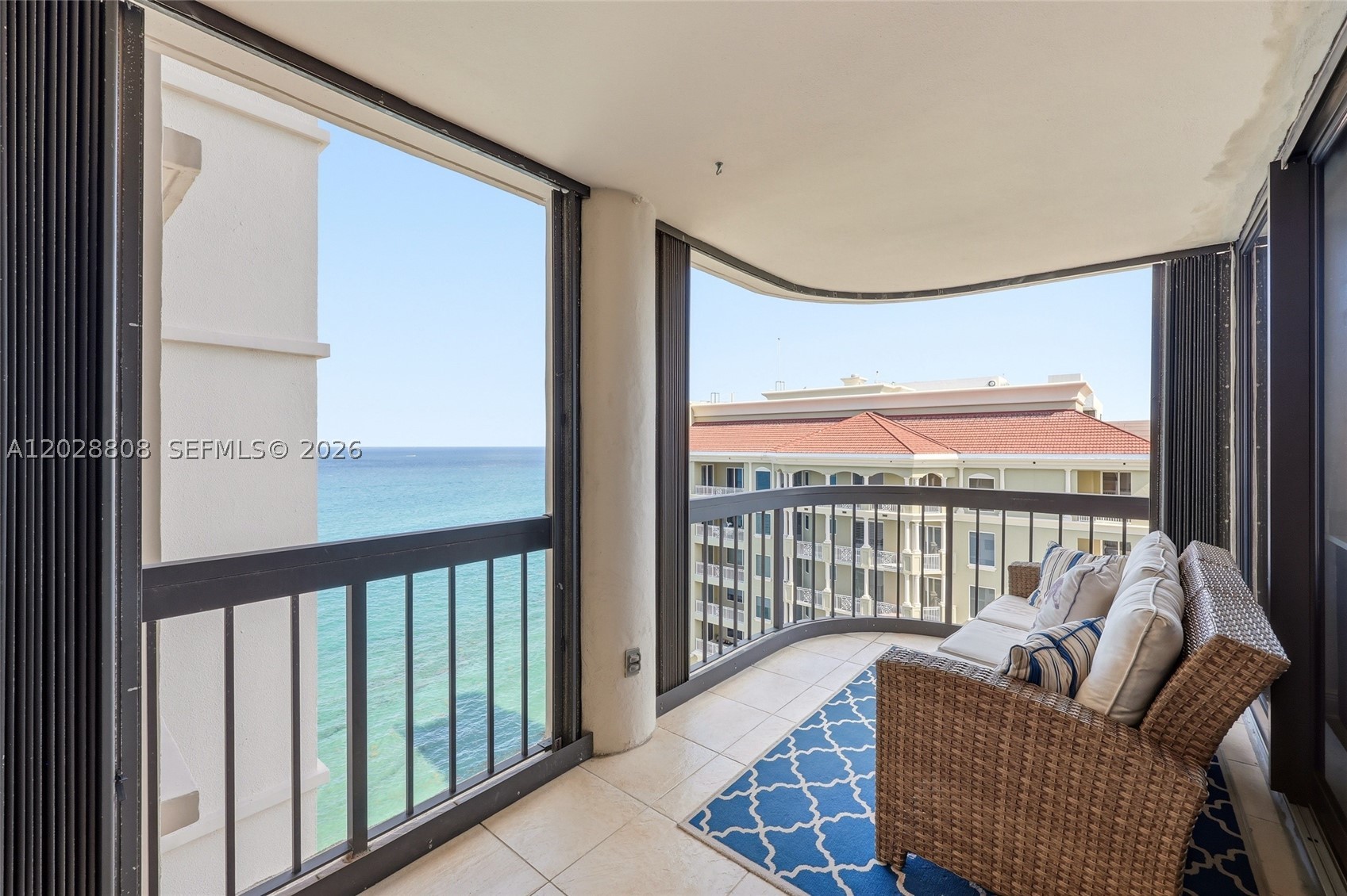 EASTPOINTE CONDO - Residential