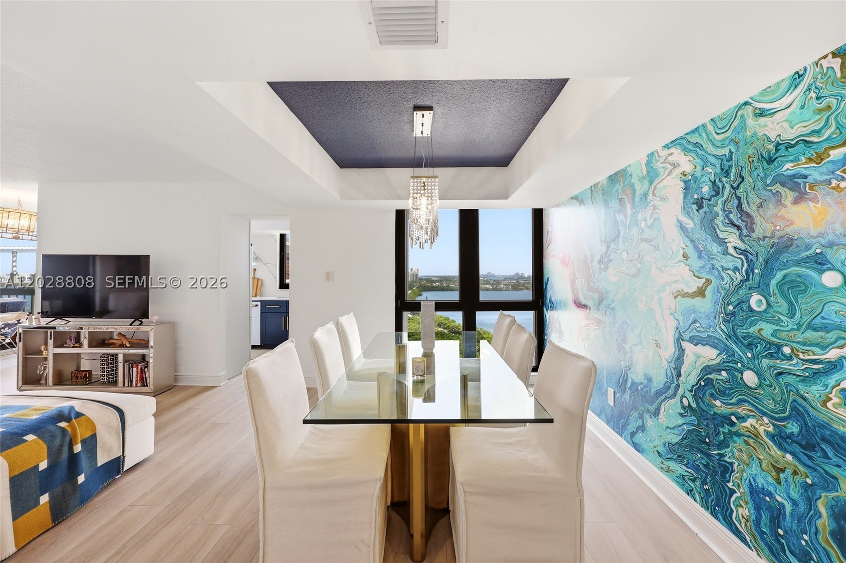 EASTPOINTE CONDO - Residential