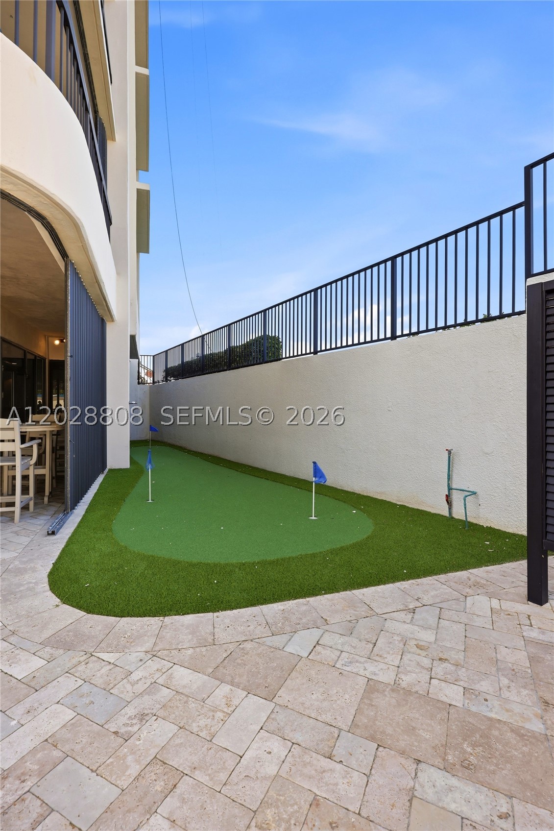 EASTPOINTE CONDO - Residential