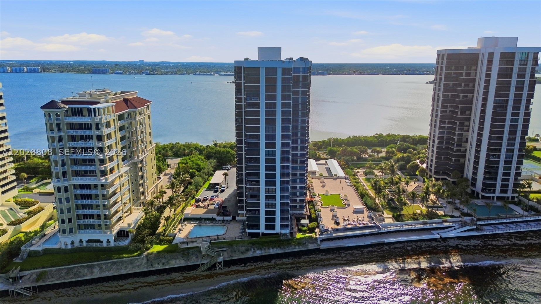 EASTPOINTE CONDO - Residential