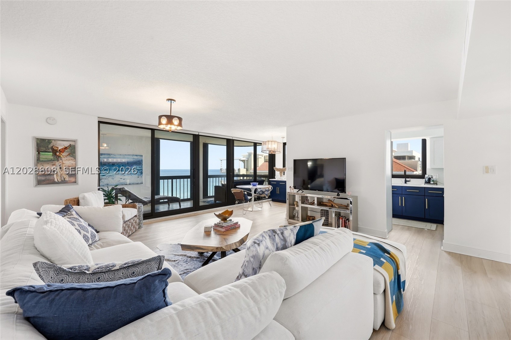 EASTPOINTE CONDO - Residential