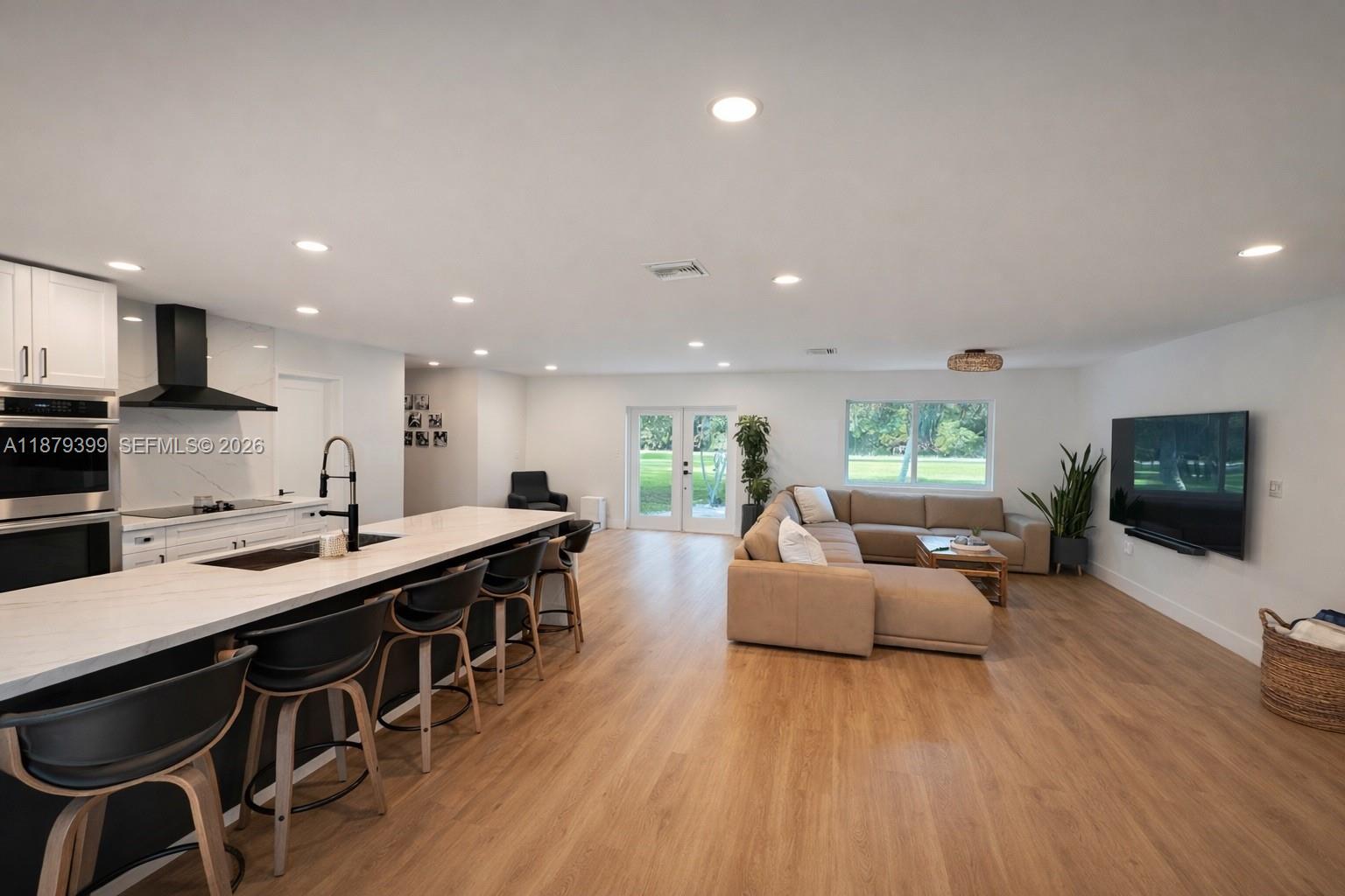 CHAMBERS SUB SE1/4 - Residential