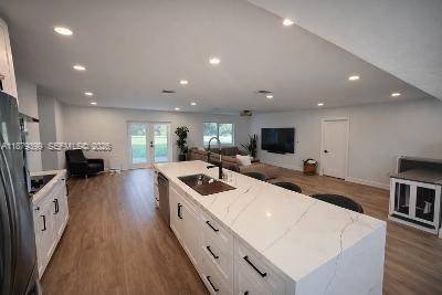 CHAMBERS SUB SE1/4 - Residential