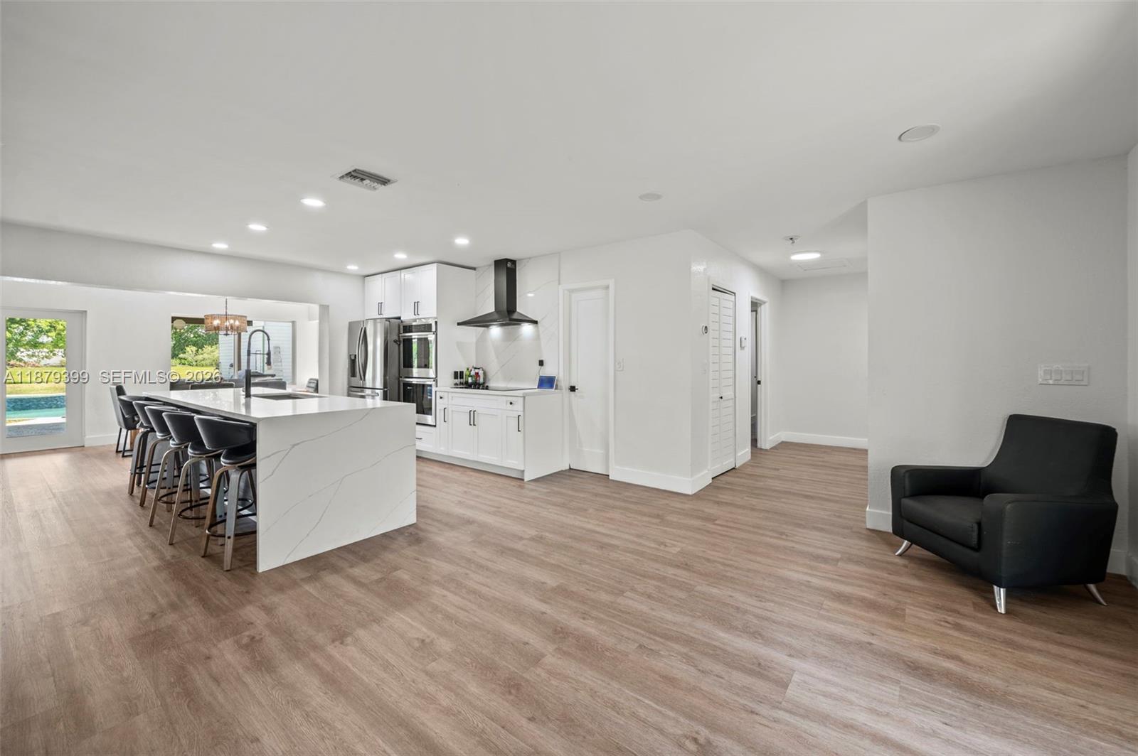 CHAMBERS SUB SE1/4 - Residential