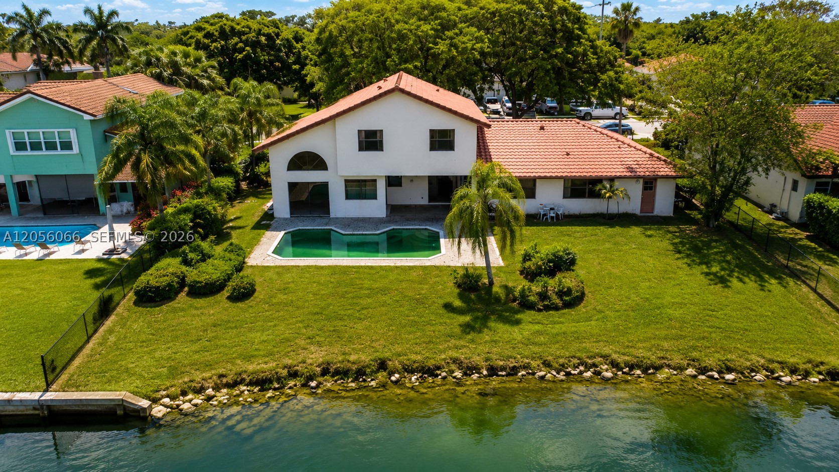 RIDGEVIEW LAKE ESTATES - Residential