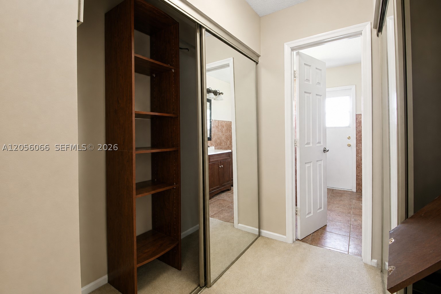 RIDGEVIEW LAKE ESTATES - Residential