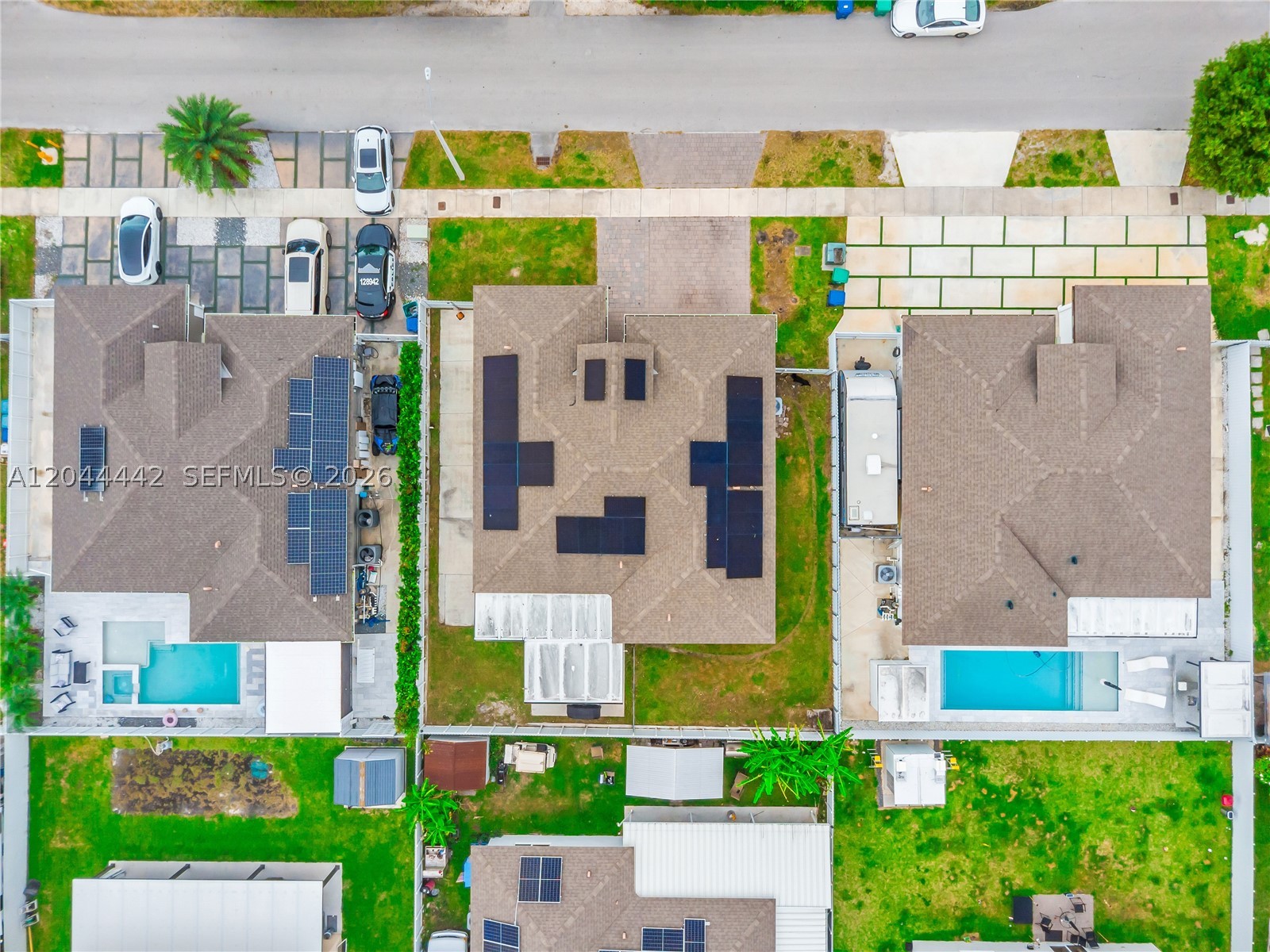 A H AT TURNPIKE SOUTH SEC - Residential