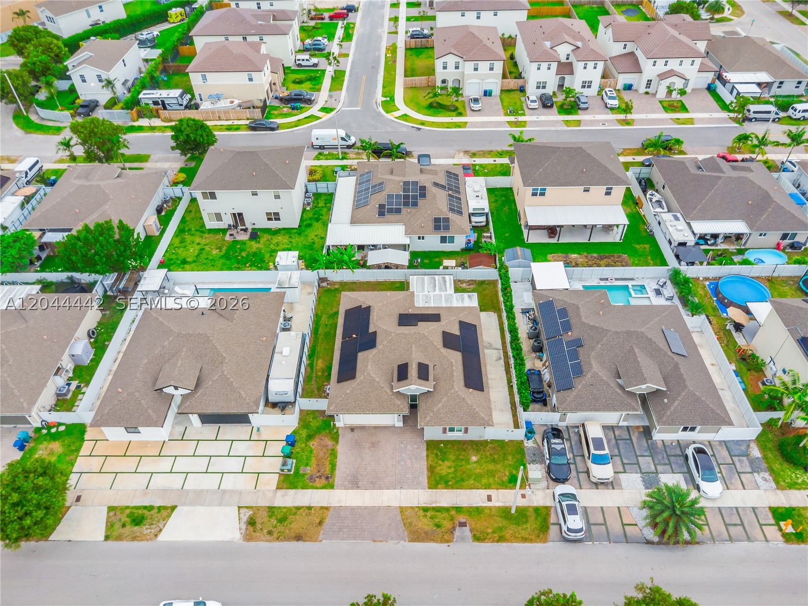 A H AT TURNPIKE SOUTH SEC - Residential
