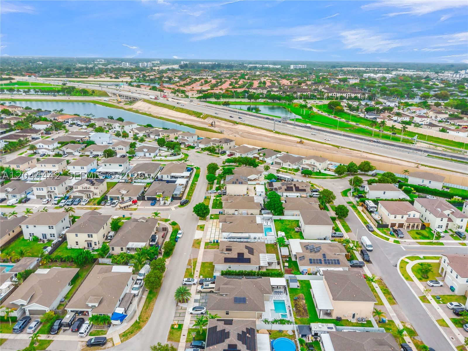 A H AT TURNPIKE SOUTH SEC - Residential