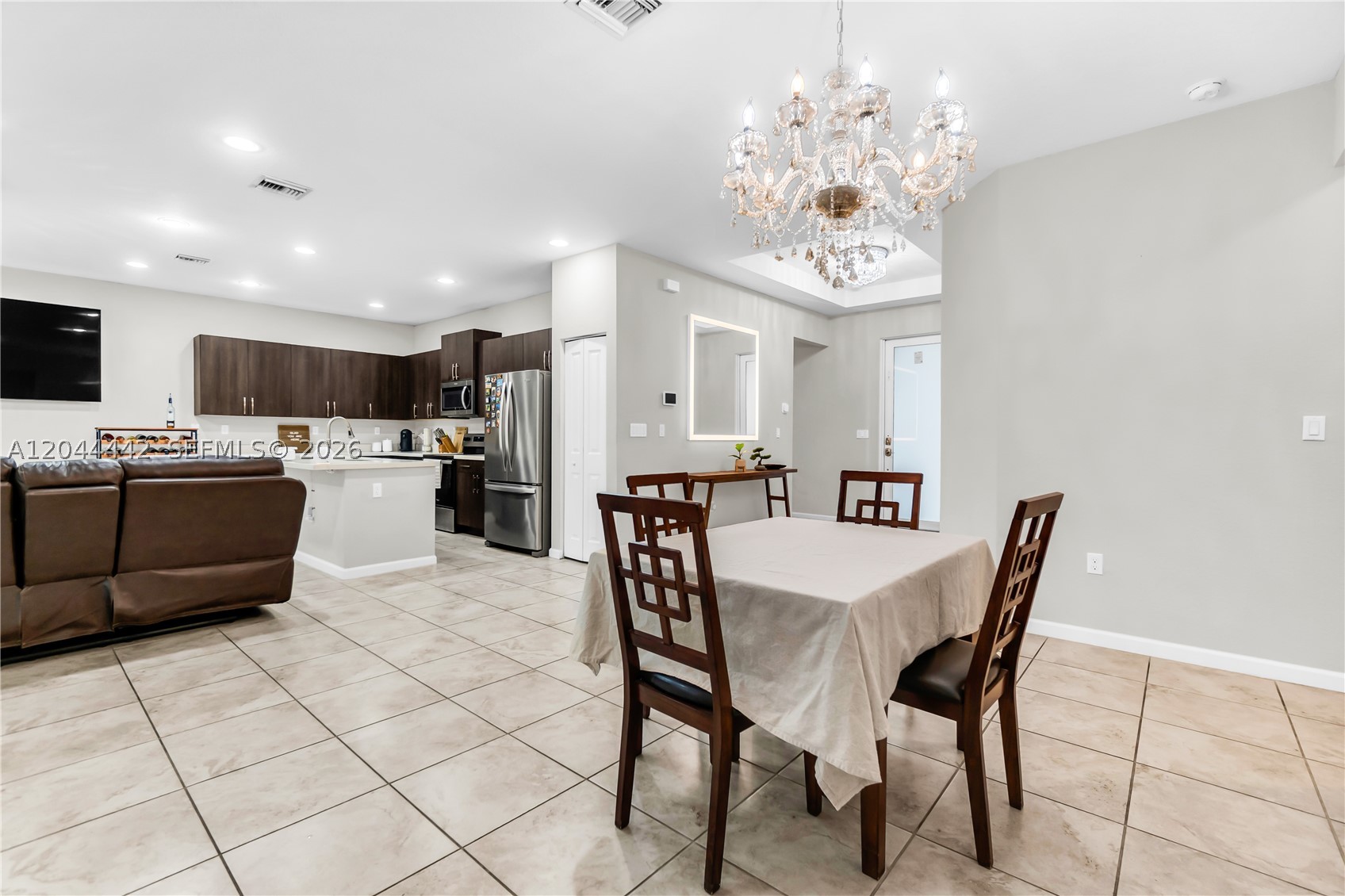 A H AT TURNPIKE SOUTH SEC - Residential