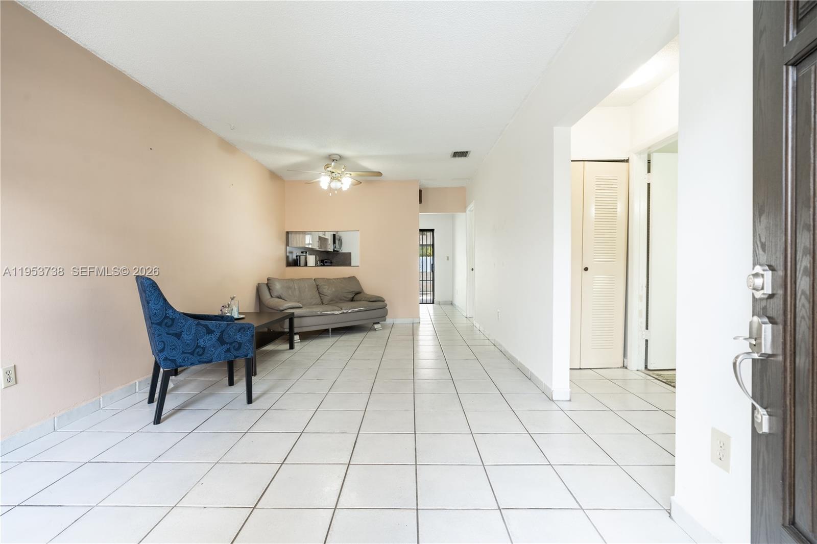 J R CONDO - Residential