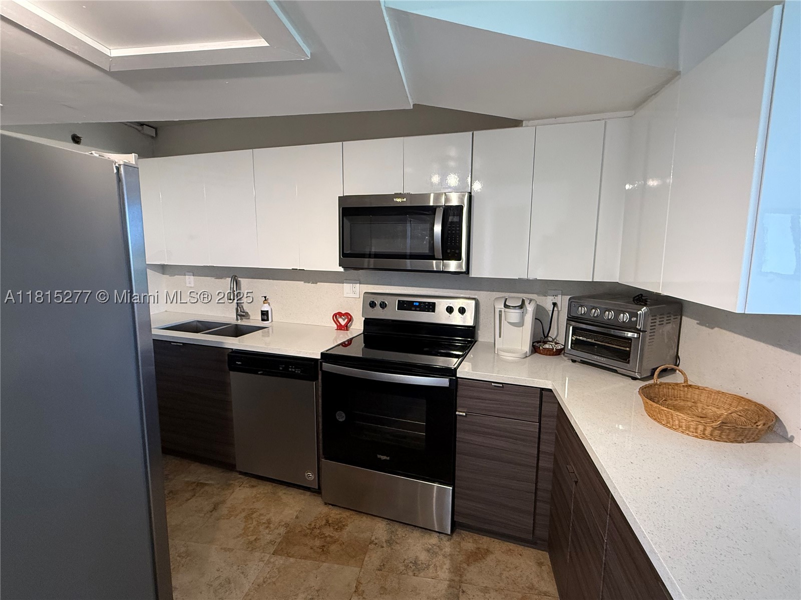 THE FLATS AT MORNINGSIDE - Residential