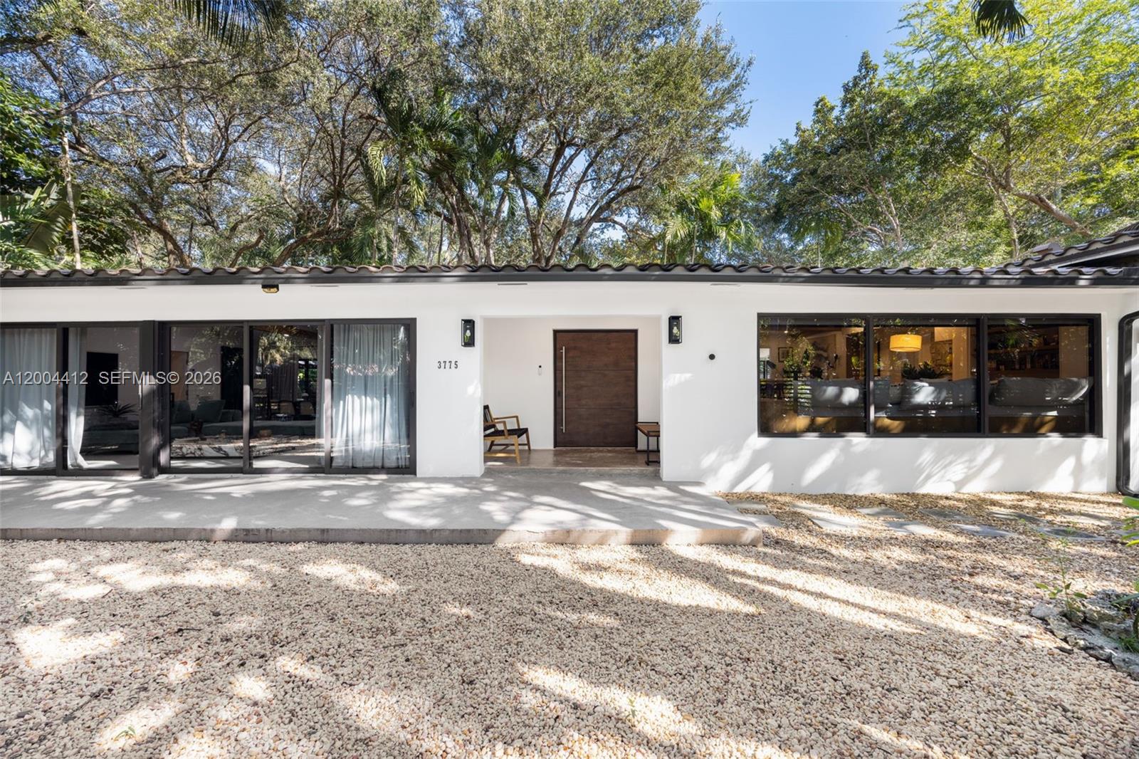 SUNSHINE VISTAS - Residential