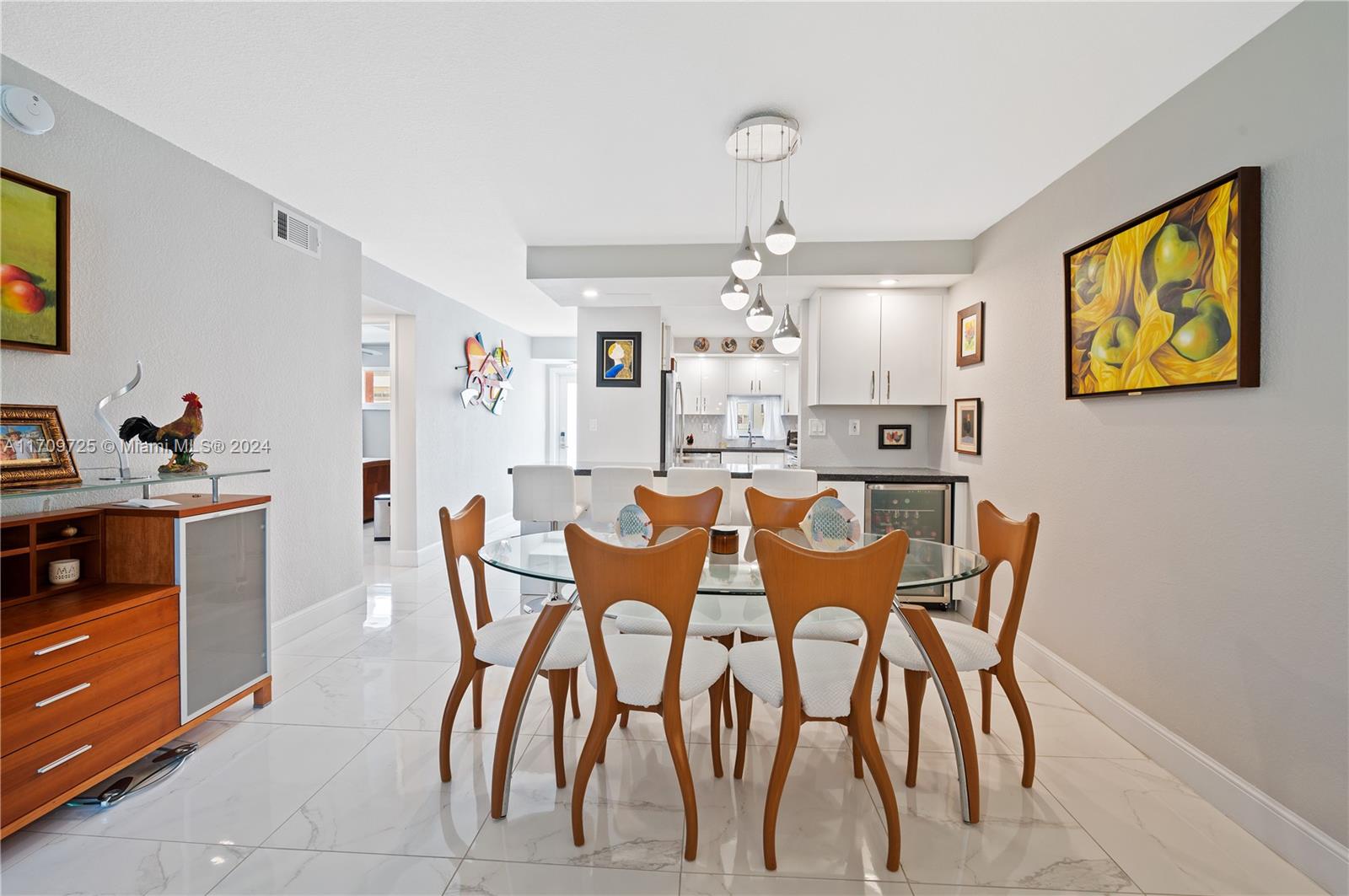 HOLLYBROOK GOLF AND - Residential