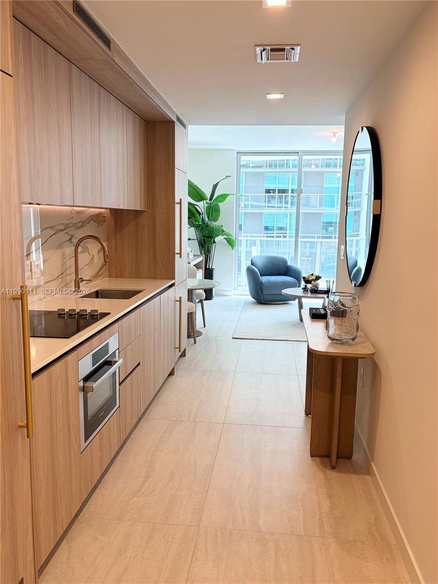 Viceroy Brickell - Residential