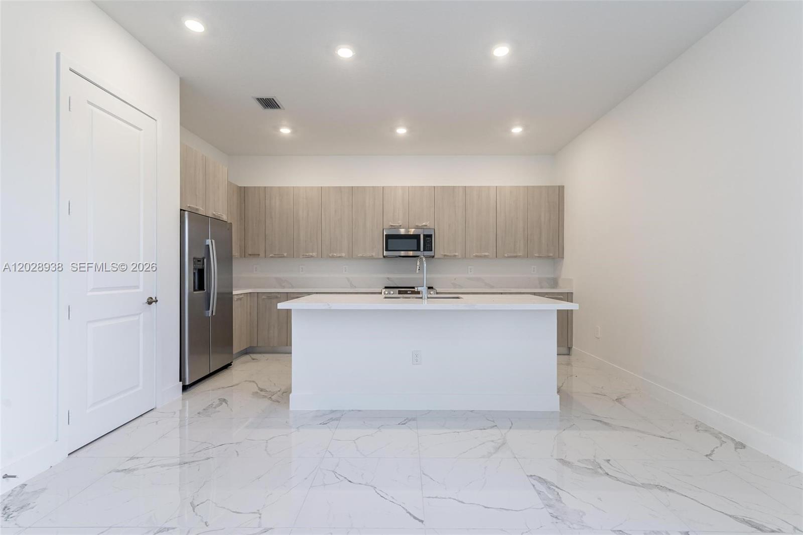 RESERVE AT DAVIE - Residential