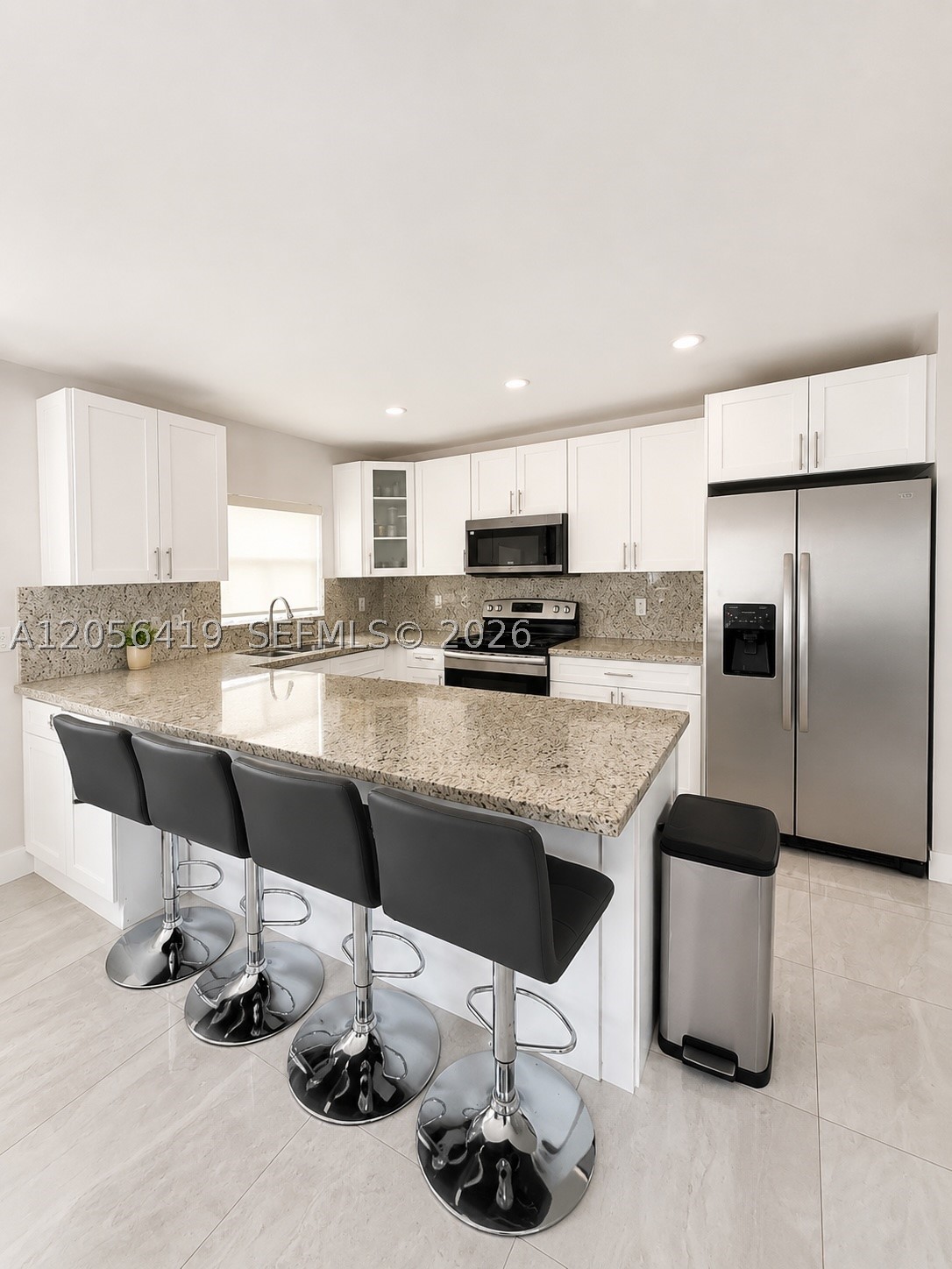 KEY LARGO OCEAN RESORT CO - Residential Lease