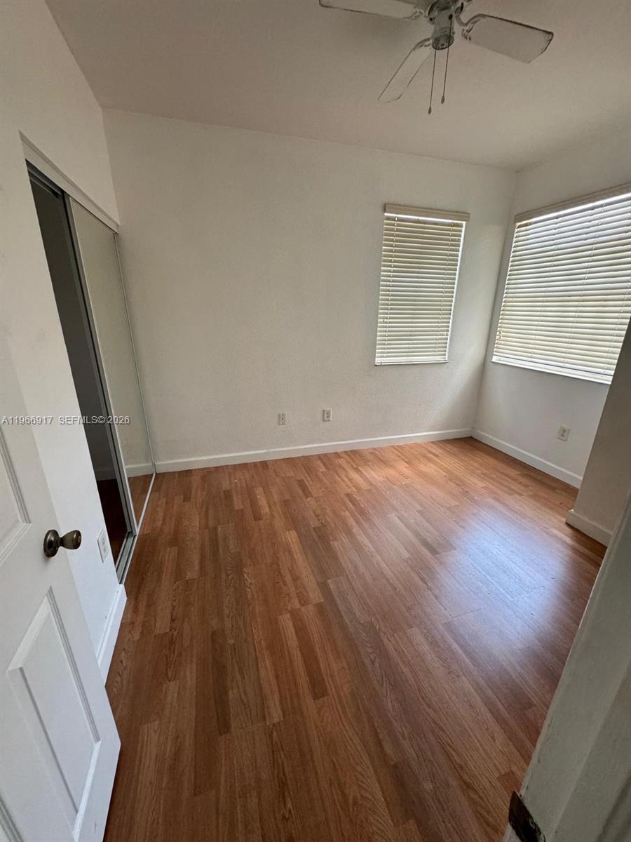 THE SHORES CONDO NO 1 - Residential