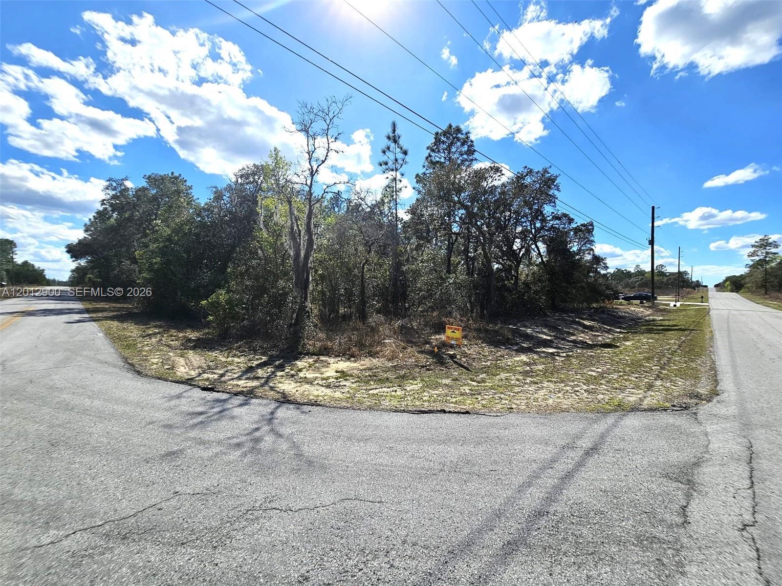 RAINBOW LAKES ESTATES - Land