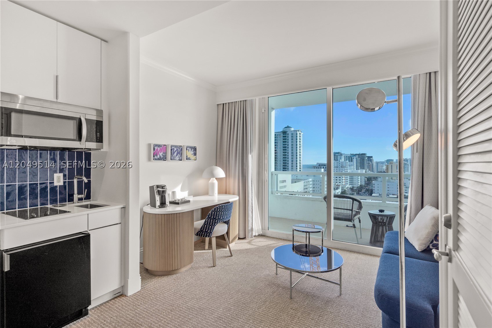 FONTAINEBLEAU II CONDO - Residential Lease