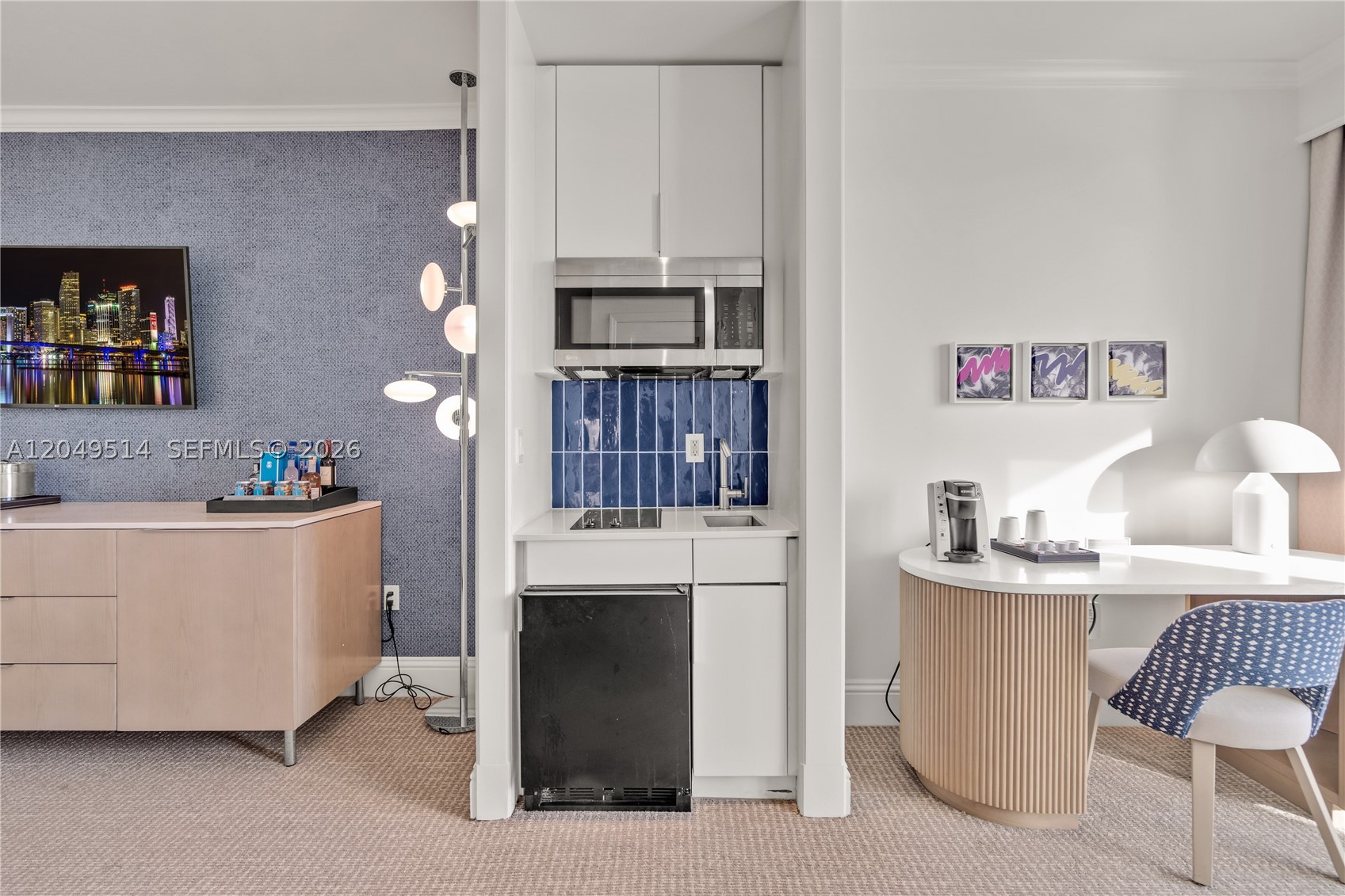 FONTAINEBLEAU II CONDO - Residential Lease
