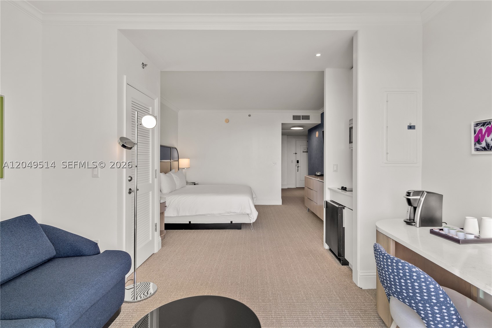 FONTAINEBLEAU II CONDO - Residential Lease
