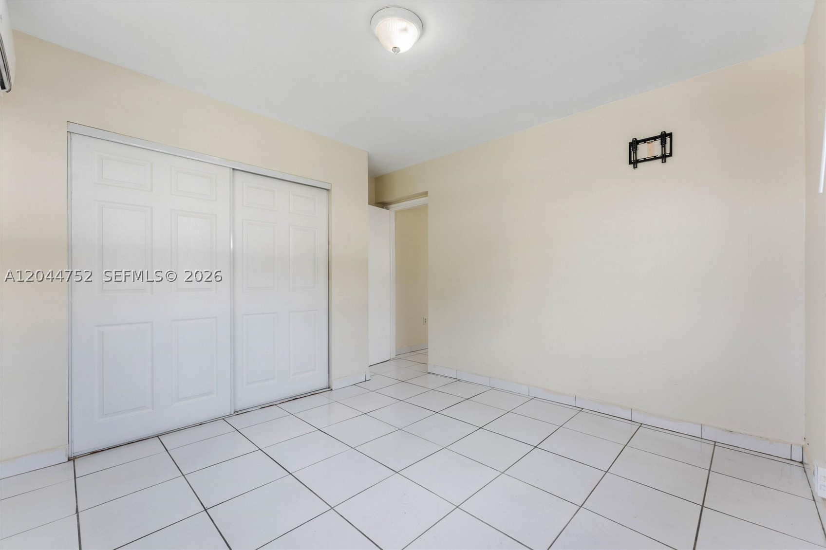 SUNSET HEIGHTS - Residential