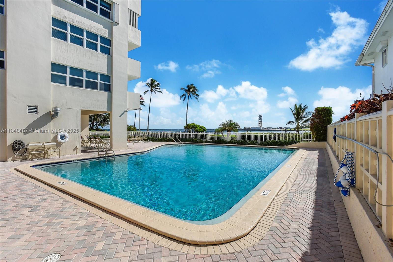 SKY HARBOUR EAST - Residential Lease