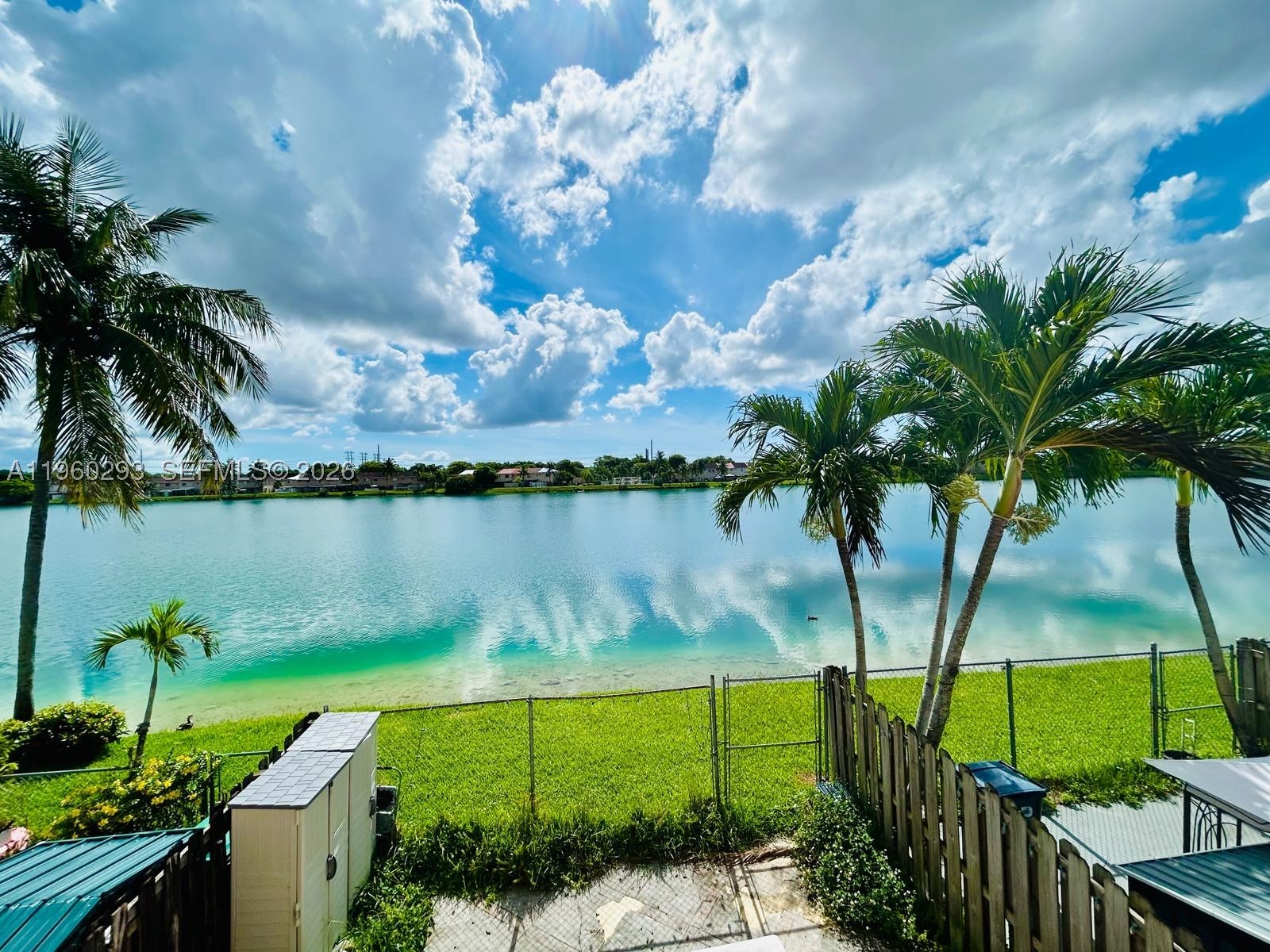 WEITZER SERENA LAKES TOWN - Residential
