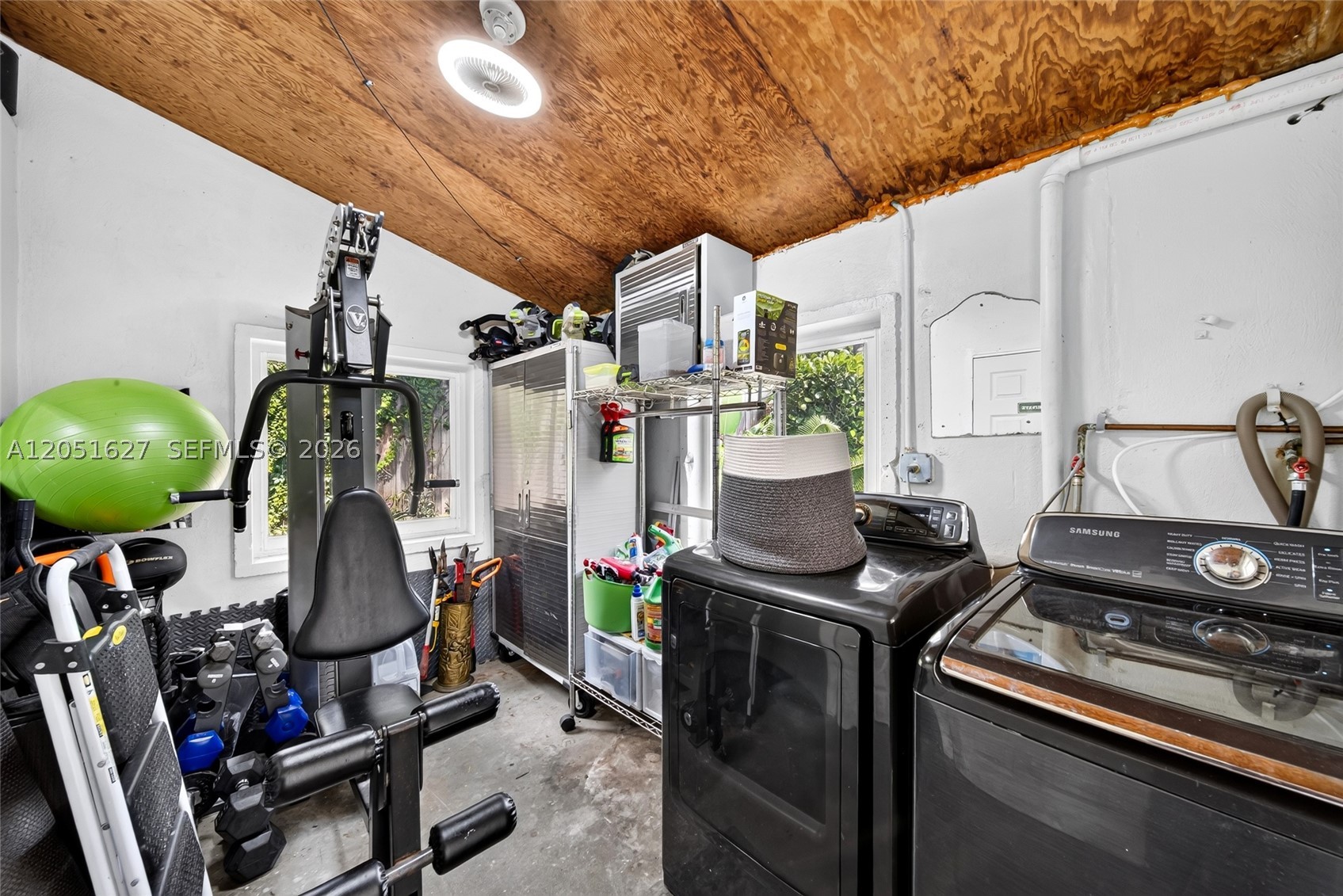 GRIFFING BISC PARK EST - Residential