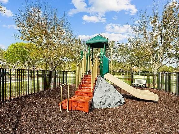 MARTINS CROSSING PUD - Residential