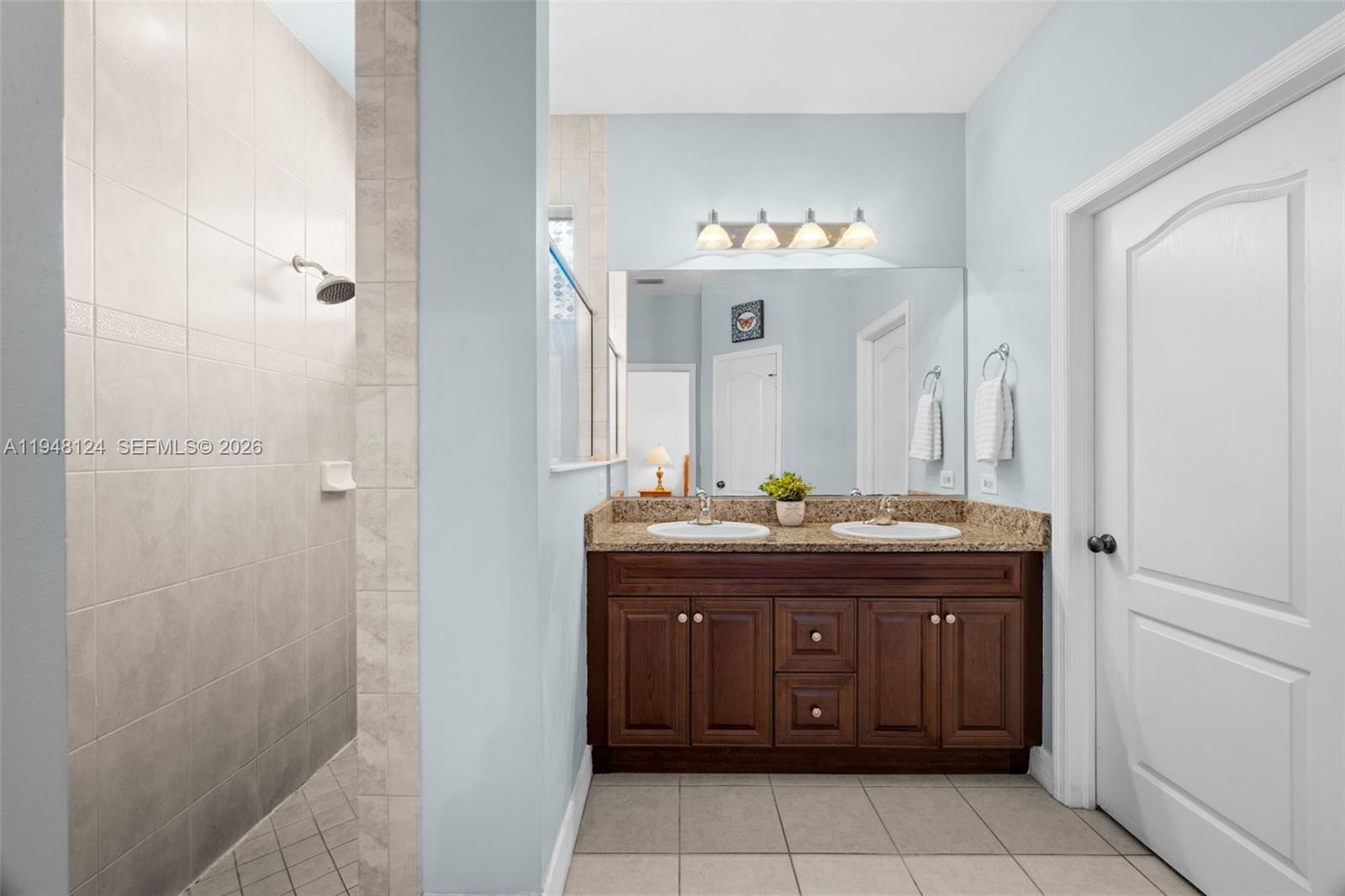 Suncoast Lakes - Residential