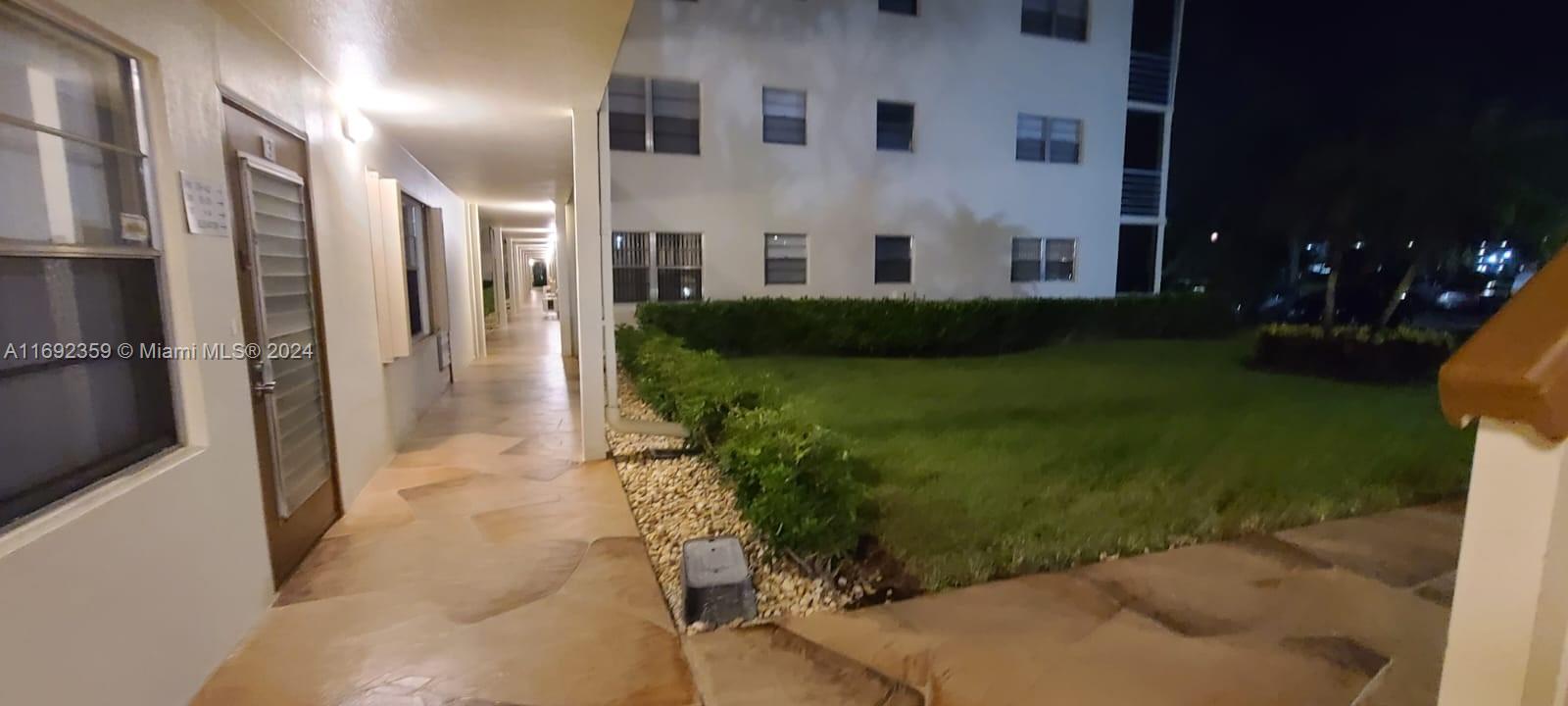 MANSFIELD AT CENTURY VILL - Residential