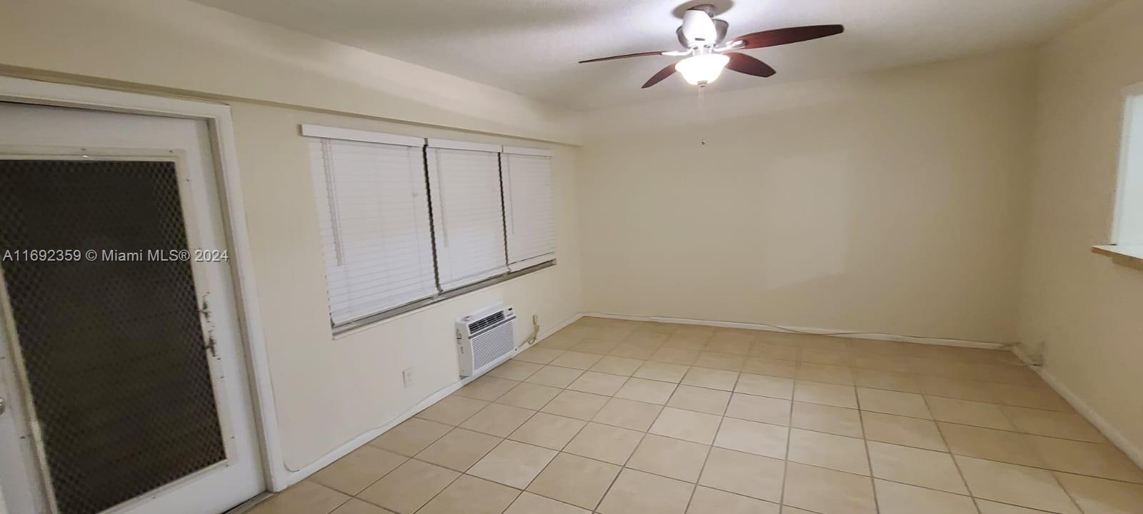 MANSFIELD AT CENTURY VILL - Residential